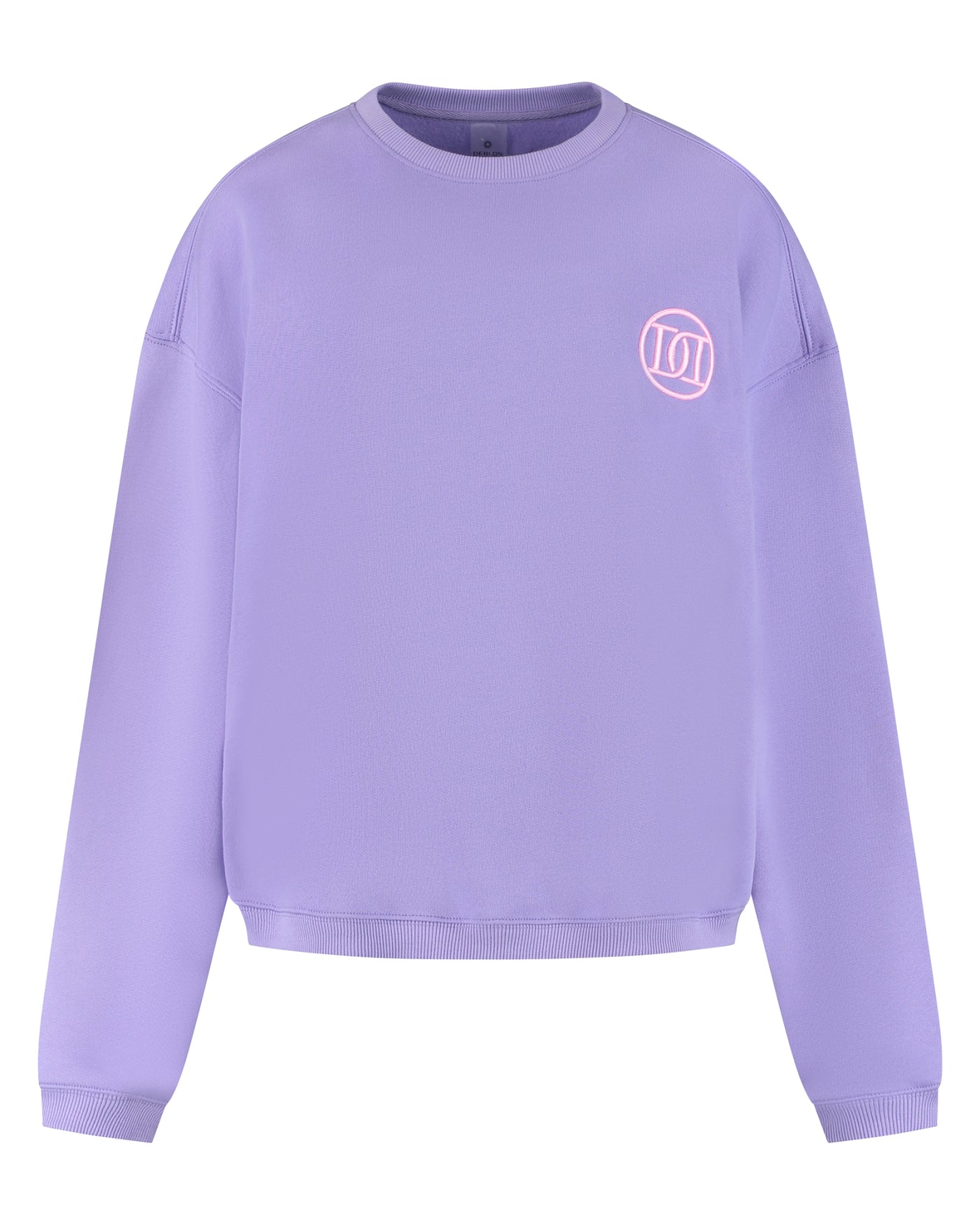 Aangeleverde paarse sweater voor kleurcorrectie