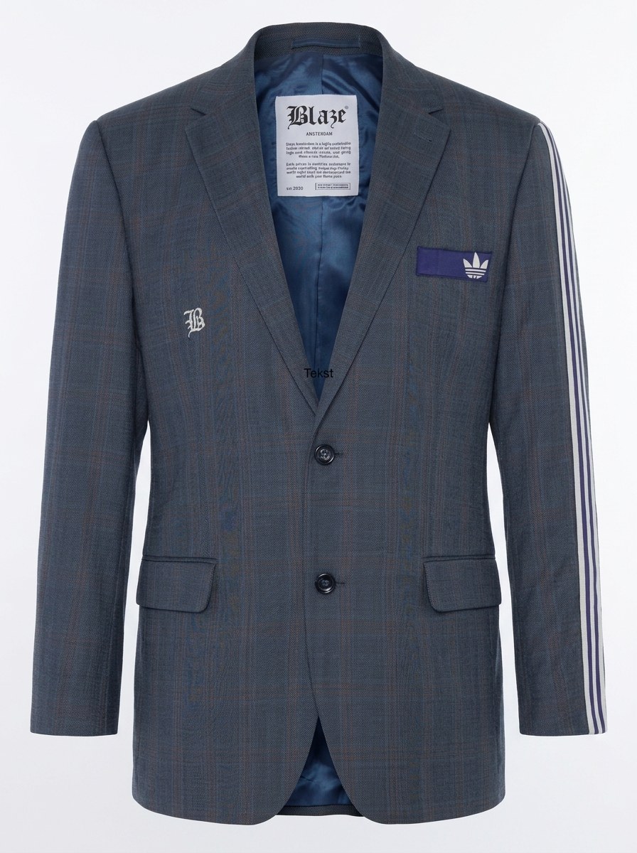 Blazer als ghost-packshot na verwerking